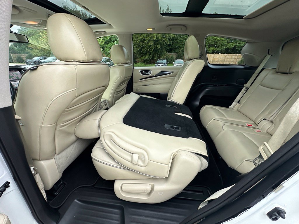 Used 2017 INFINITI QX60 Luxe w/ Deluxe Technology Package AWD/4WD image 25