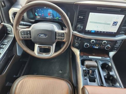 Used 2025 Ford F150 King Ranch w/ FX4 Off-Road Package image 27