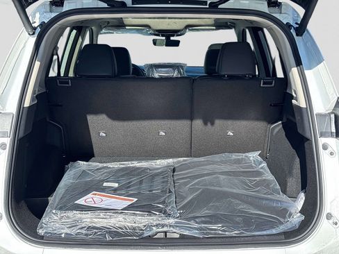 New 2026 Nissan Rogue SV image 4