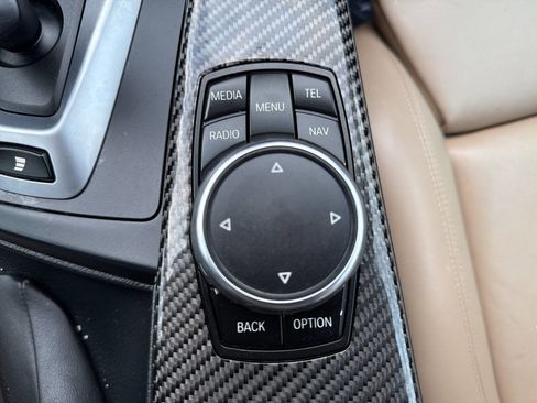 Used 2016 BMW M4 Base 2dr Convertible image 32