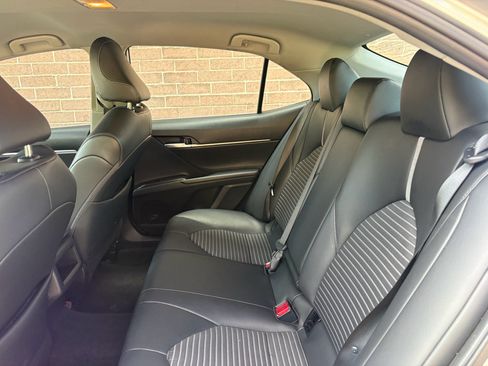 Used 2024 Toyota Camry SE FWD image 18