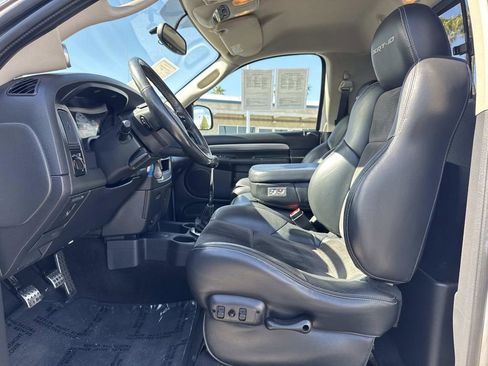 Used 2005 Dodge Ram 1500 Truck 2WD Regular Cab image 19