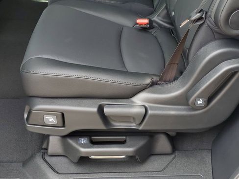 New 2026 Honda Odyssey EX-L image 26