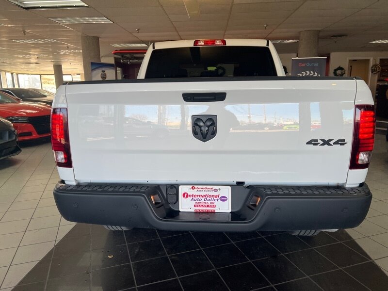Used 2024 RAM 1500 Warlock AWD/4WD image 7