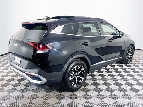 Used 2025 Kia Sportage EX w/ Premium Package image 8