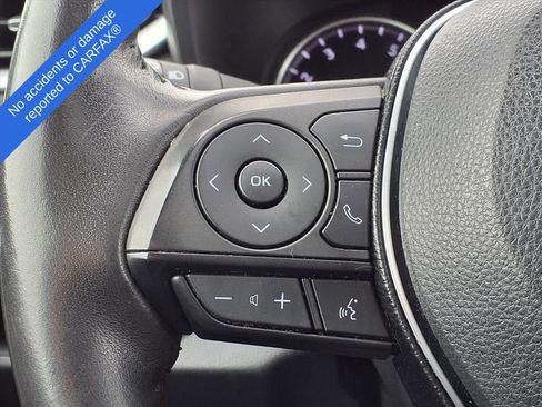 Used 2019 Toyota RAV4 XLE Premium image 24