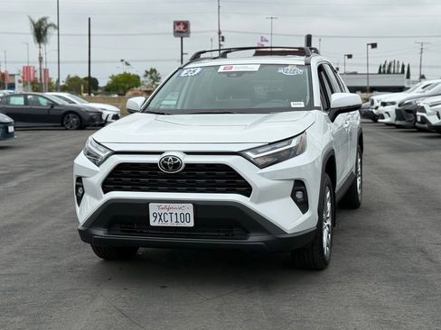 Used 2025 Toyota RAV4 XLE Premium w/ Weather Package FWD image 5
