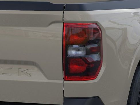 New 2025 Ford Maverick XLT w/ XLT Luxury Package AWD/4WD image 22