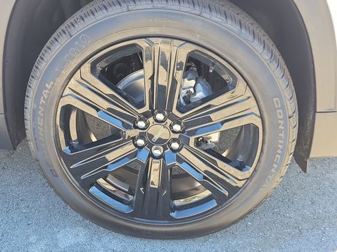 New 2026 GMC Acadia Elevation w/ Black Edition image 5