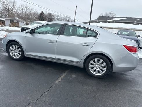 Used 2011 Buick LaCrosse CX image 13