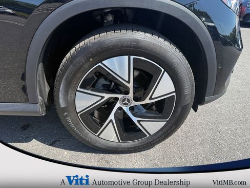 Used 2024 Mercedes-Benz GLC 300 4MATIC image 15