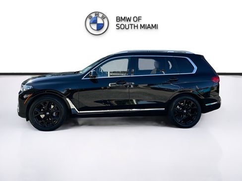 Certified 2022 BMW X7 xDrive40i w/ Premium Package image 4