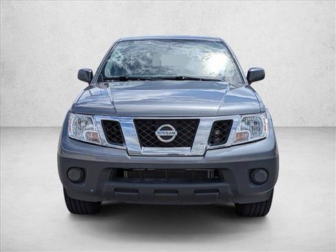 Used 2019 Nissan Frontier SV AWD/4WD image 2