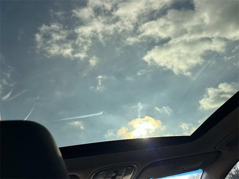 Used 2022 Kia Sportage EX image 14