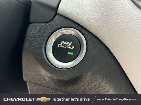 Used 2024 Chevrolet Equinox LS w/ Driver Confidence II Package FWD image 24