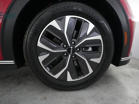 Used 2024 Kia EV6 Light RWD image 20