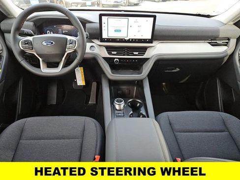 New 2026 Ford Explorer Active RWD image 5