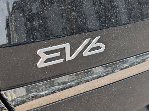 Certified 2025 Kia EV6 GT-Line AWD/4WD image 12