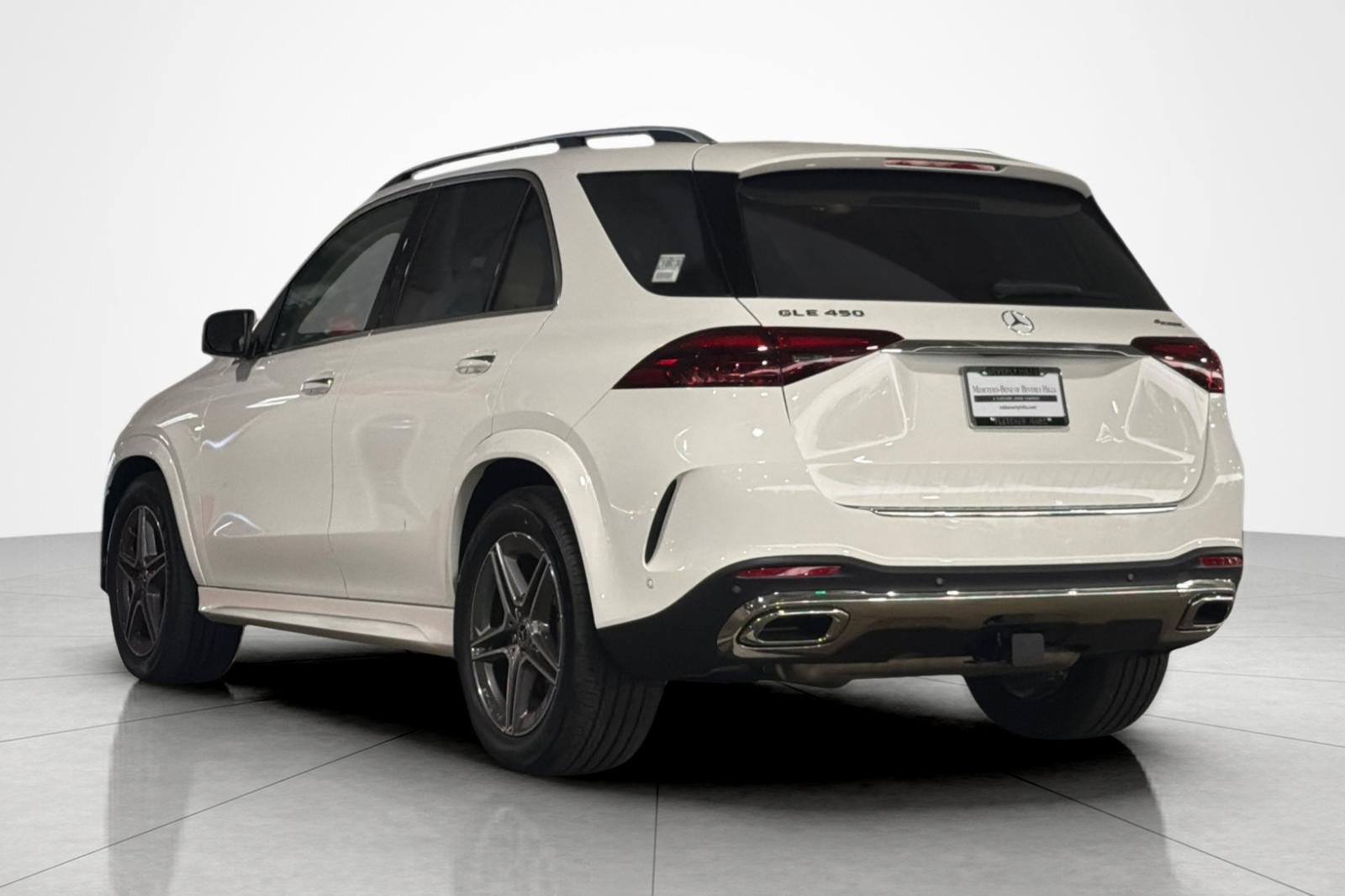 New 2026 Mercedes-Benz GLE 450 4MATIC image 3