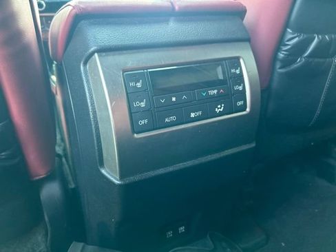 Used 2023 Lexus GX 460 Premium w/ Premium Package AWD/4WD image 12