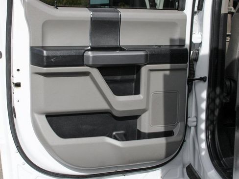 Used 2019 Ford F550 4x4 Crew Cab Super Duty image 33