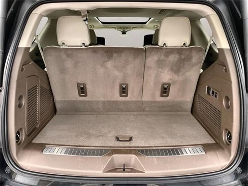 Used 2021 GMC Yukon Denali w/ Denali Premium Package image 29