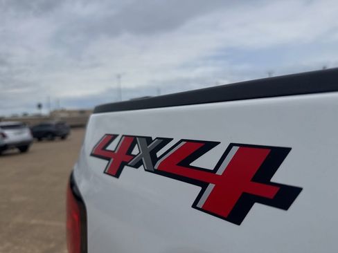 Used 2019 Chevrolet Silverado 1500 LT w/ All Star Edition AWD/4WD image 30