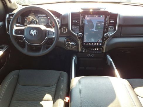 Used 2025 RAM 1500 Big Horn image 13