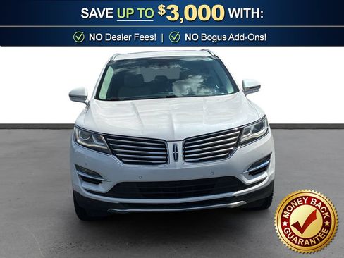 Used 2017 Lincoln MKC Reserve FWD image 11
