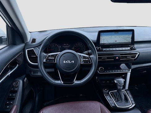 Used 2023 Kia Seltos SX image 21