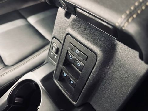 New 2025 Ford Bronco Badlands image 36