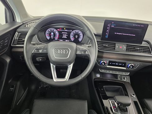 Certified 2024 Audi Q5 2.0T Premium Plus AWD/4WD image 37