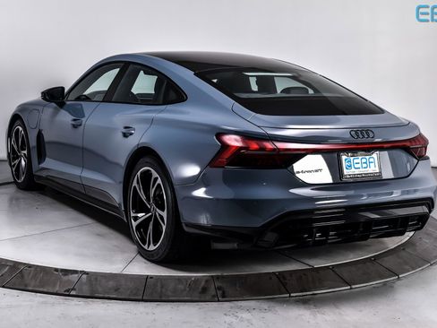 Used 2022 Audi e-tron GT Premium Plus w/ Performance Package image 4
