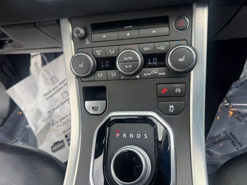 Used 2014 Land Rover Range Rover Evoque Pure Plus AWD/4WD image 18