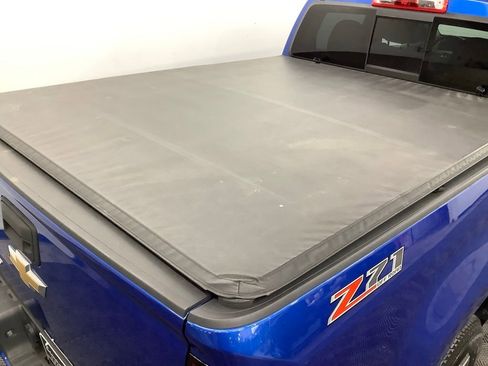 Used 2019 Chevrolet Colorado Z71 AWD/4WD image 24