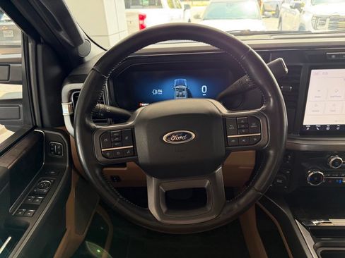Used 2023 Ford F250 Lariat w/ FX4 Off-Road Package AWD/4WD image 19