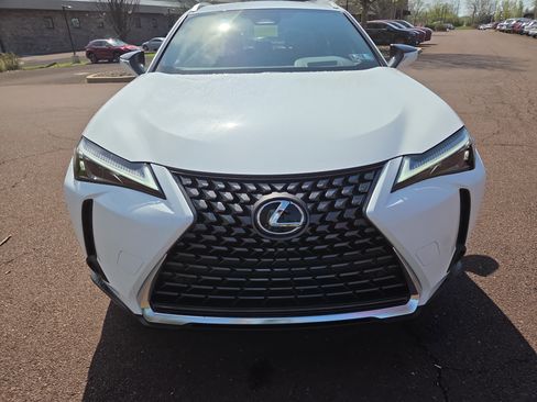 New 2026 Lexus UX 300h AWD image 5
