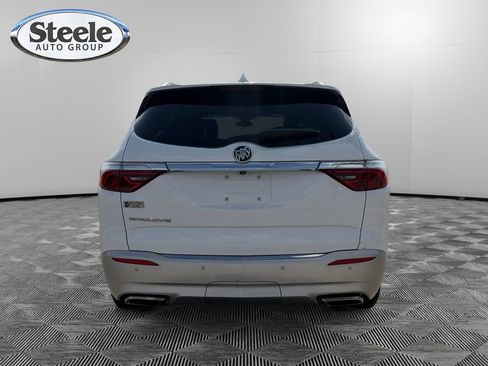 Used 2023 Buick Enclave Essence w/ Experience Buick Package image 4