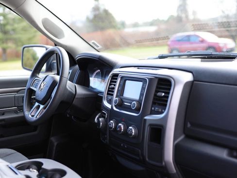 Used 2024 RAM 1500 Classic SLT image 10