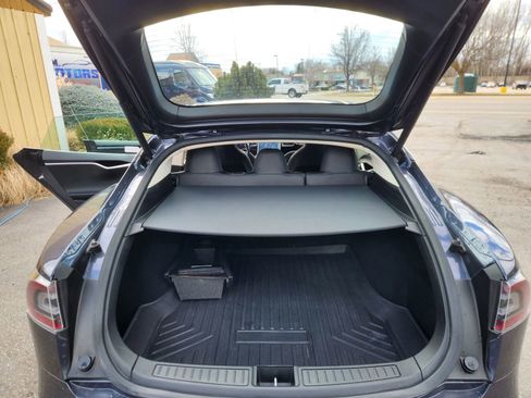 Used 2015 Tesla Model S 85D image 12