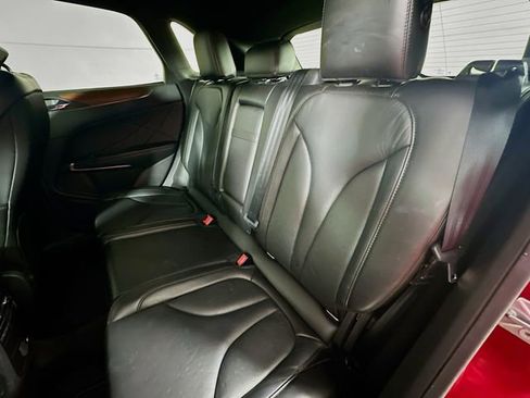 Used 2017 Lincoln MKC Select w/ Select Plus Package image 25