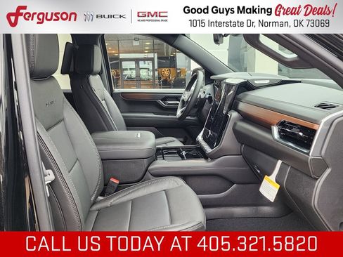 New 2026 GMC Yukon Denali w/ Denali Reserve Package AWD/4WD image 47