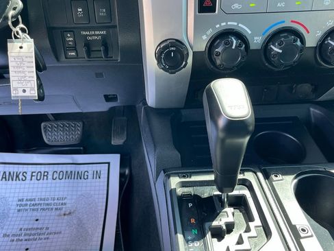 Used 2017 Toyota Tundra SR5 image 14