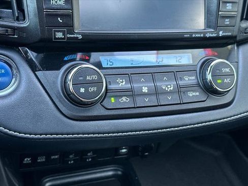 Certified 2018 Toyota RAV4 Limited w/ Advanced Technology Package image 22