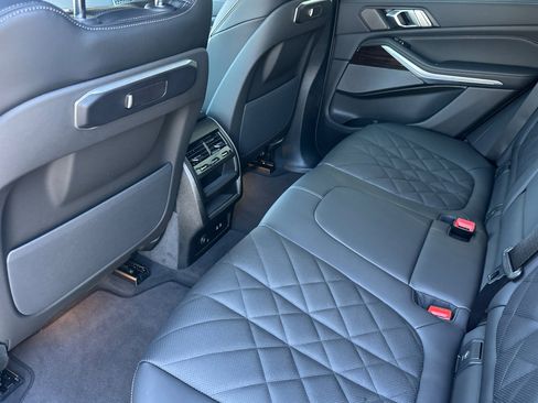 Used 2026 BMW X5 xDrive50e w/ M Sport Package image 15
