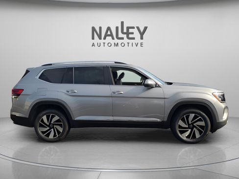 New 2026 Volkswagen Atlas SEL image 7