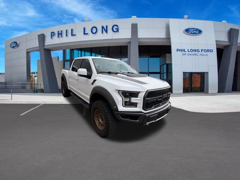 Certified 2019 Ford F150 Raptor w/ Equipment Group 802A Luxury AWD/4WD image 9