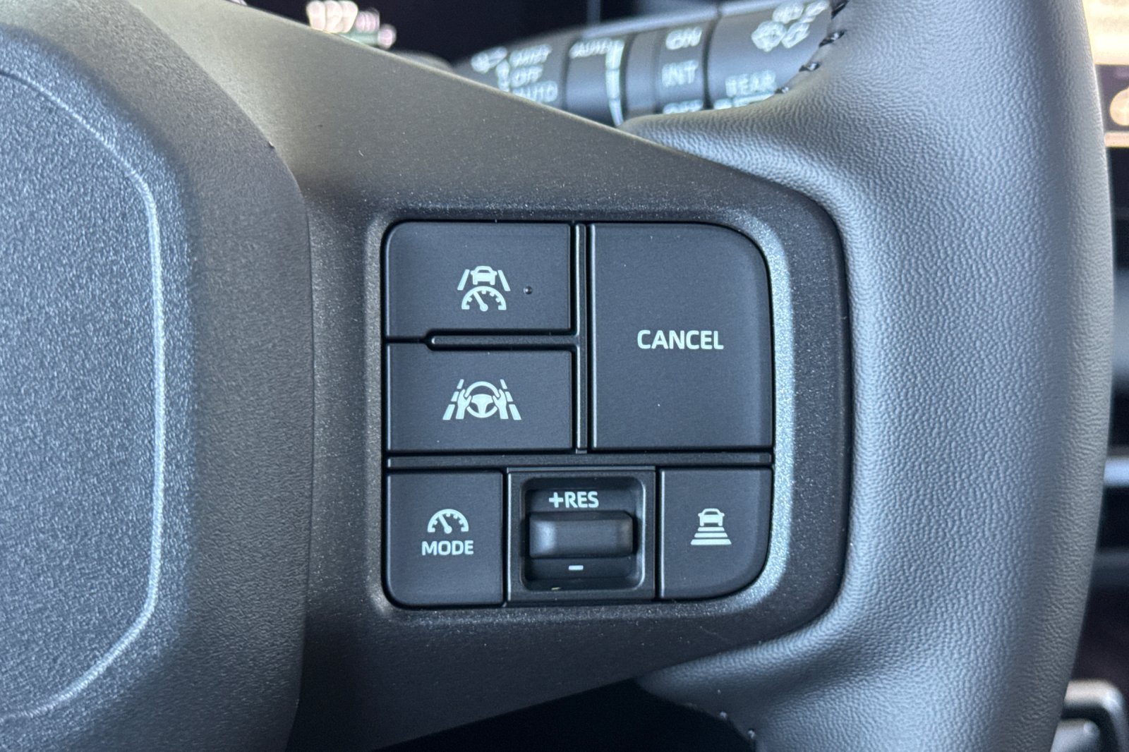 Used 2026 Toyota RAV4 XSE w/ Panoramic Sun Roof Package AWD/4WD image 29