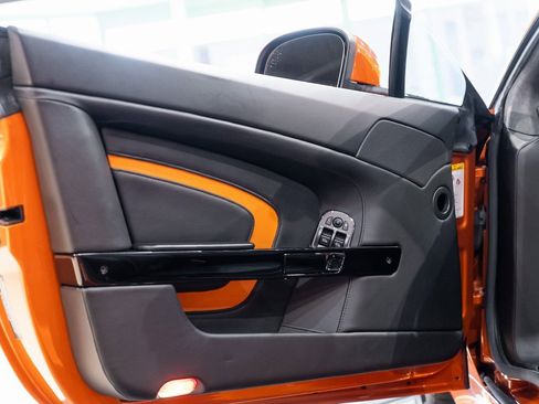 Used 2015 Aston Martin V12 Vantage S image 20