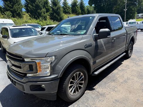 Used 2018 Ford F150 XLT w/ Equipment Group 302A Luxury AWD/4WD image 4